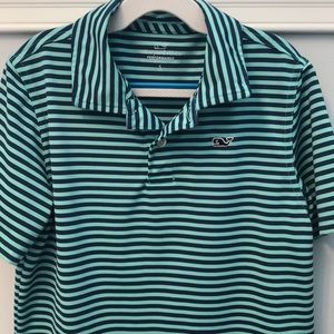 Vineyard vines performance shirt